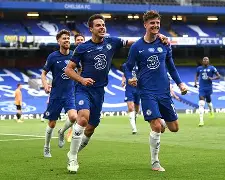 开云体育网页版登录入口-切尔西迎英超关键赛，窗口期刷新队史纪录，震撼外界，身体对抗强度拉满(英超切尔西阵容)