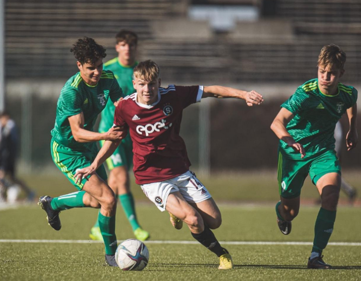 开云体育网页版登录入口-关于赛地聚焦——国王杯国际比赛日热度飙升；曼联调整名单；更衣室稳定；球探报告显示潜力的信息